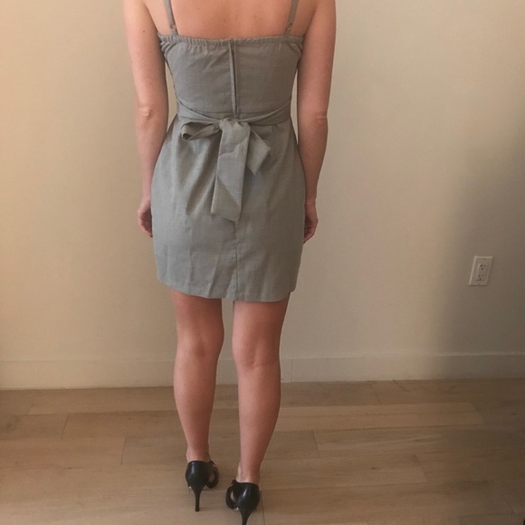 Adorable Gray Dress with Buttons - Picture 3 of 5